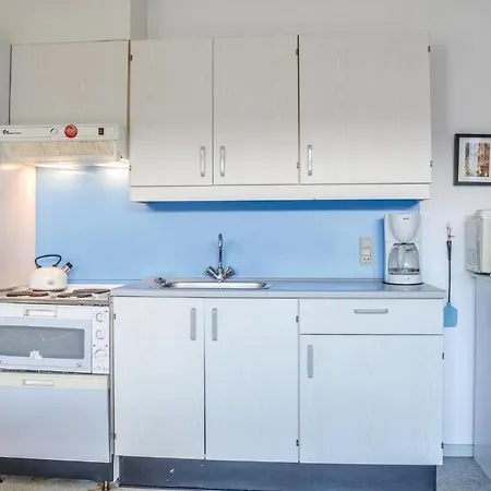 One-bedroom In Apartment
